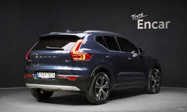 XC40
