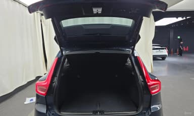XC40