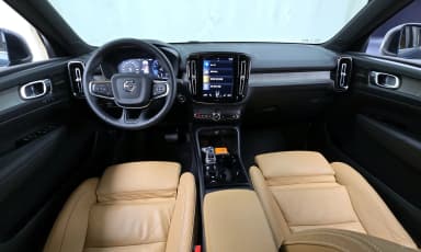 XC40