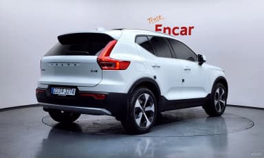 XC40