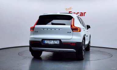 XC40