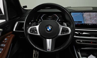X7 (G07)