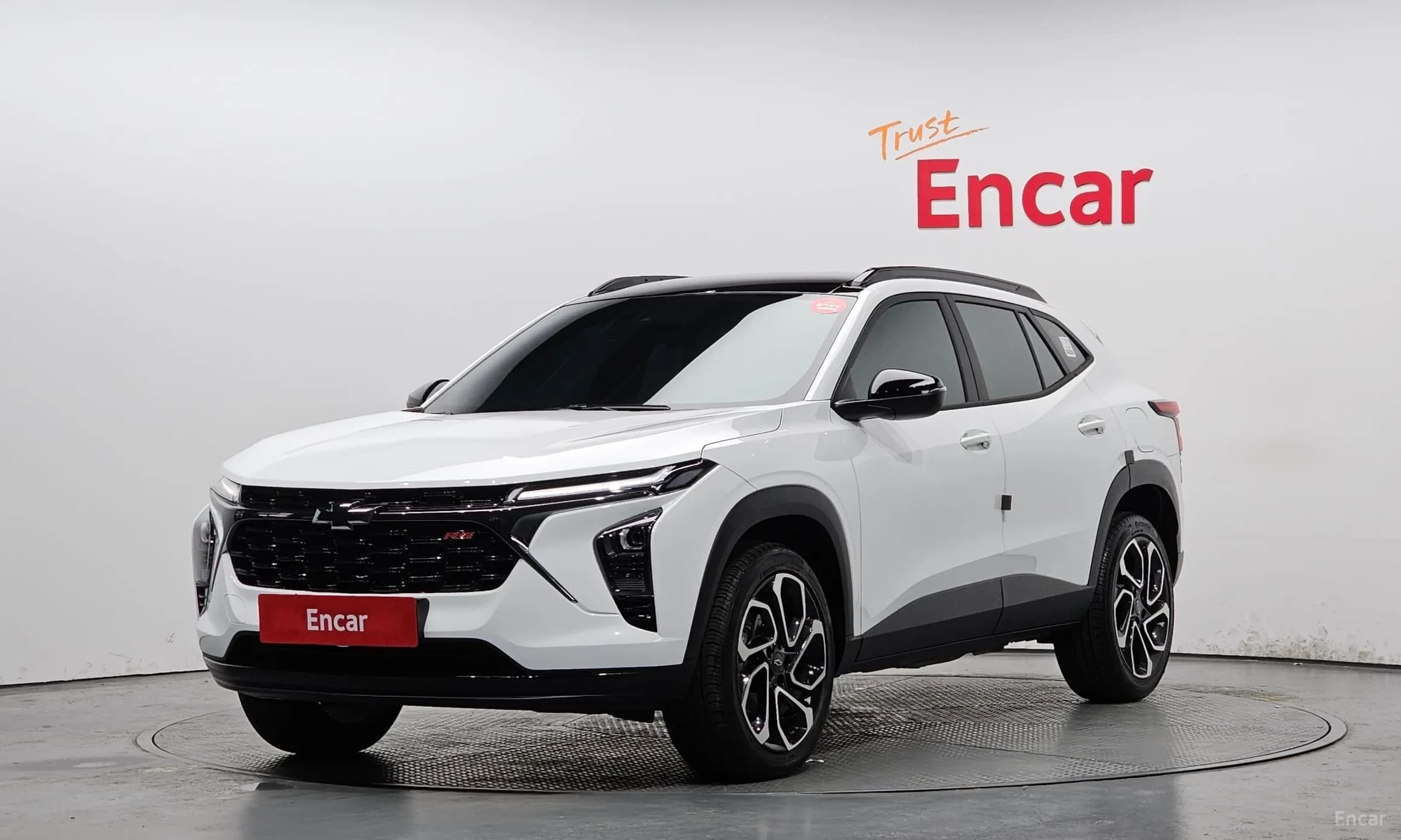 Trax Crossover