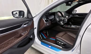 7 Series (G11)