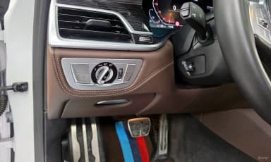 7 Series (G11)