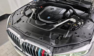 7 Series (G11)