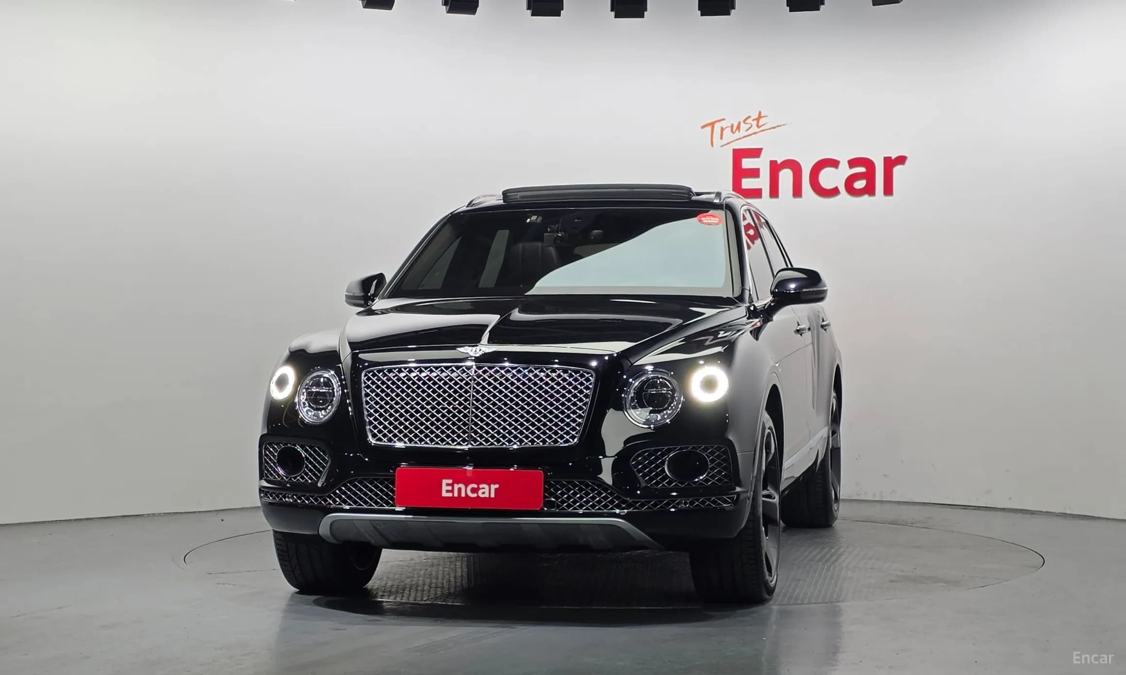 Bentayga