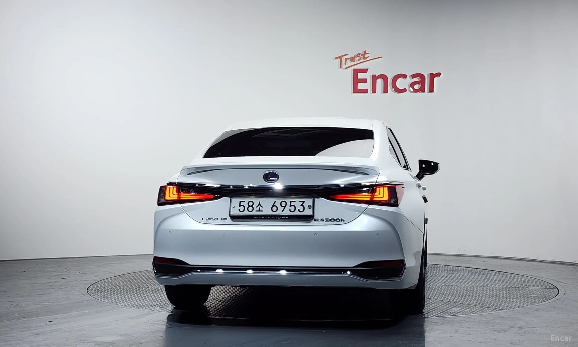 ES300h 7th Generation