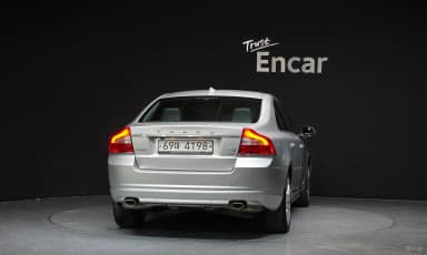 S80