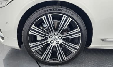 S90