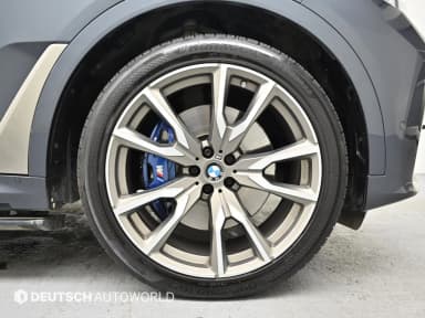 X7 (G07)