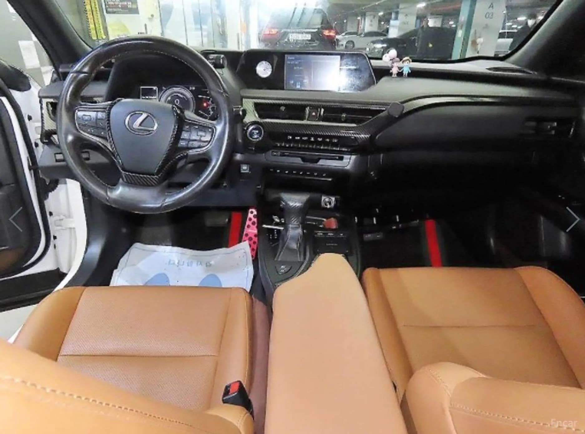 UX250h