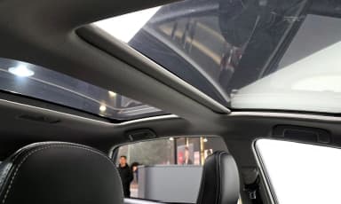 Prius V
