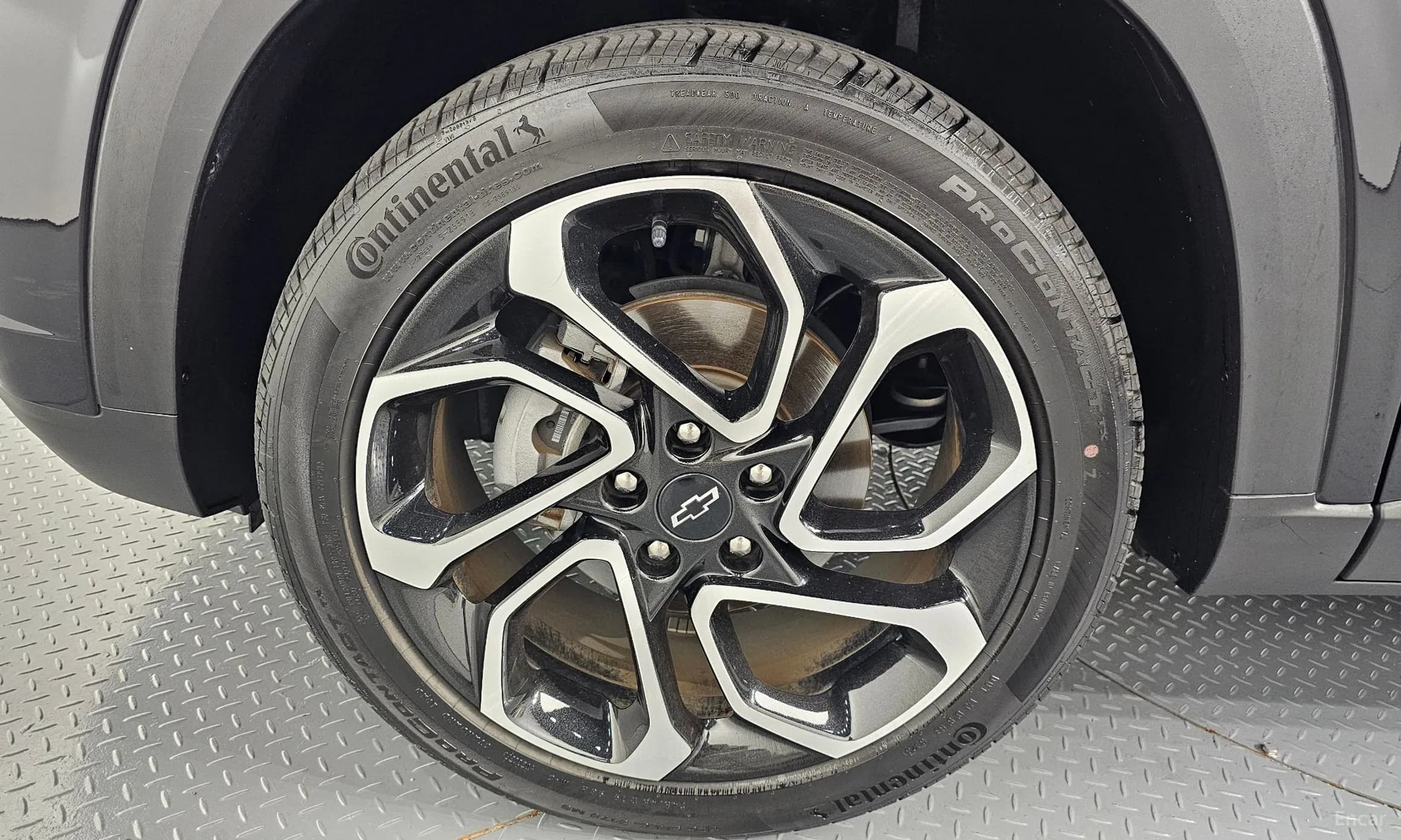 Trax Crossover