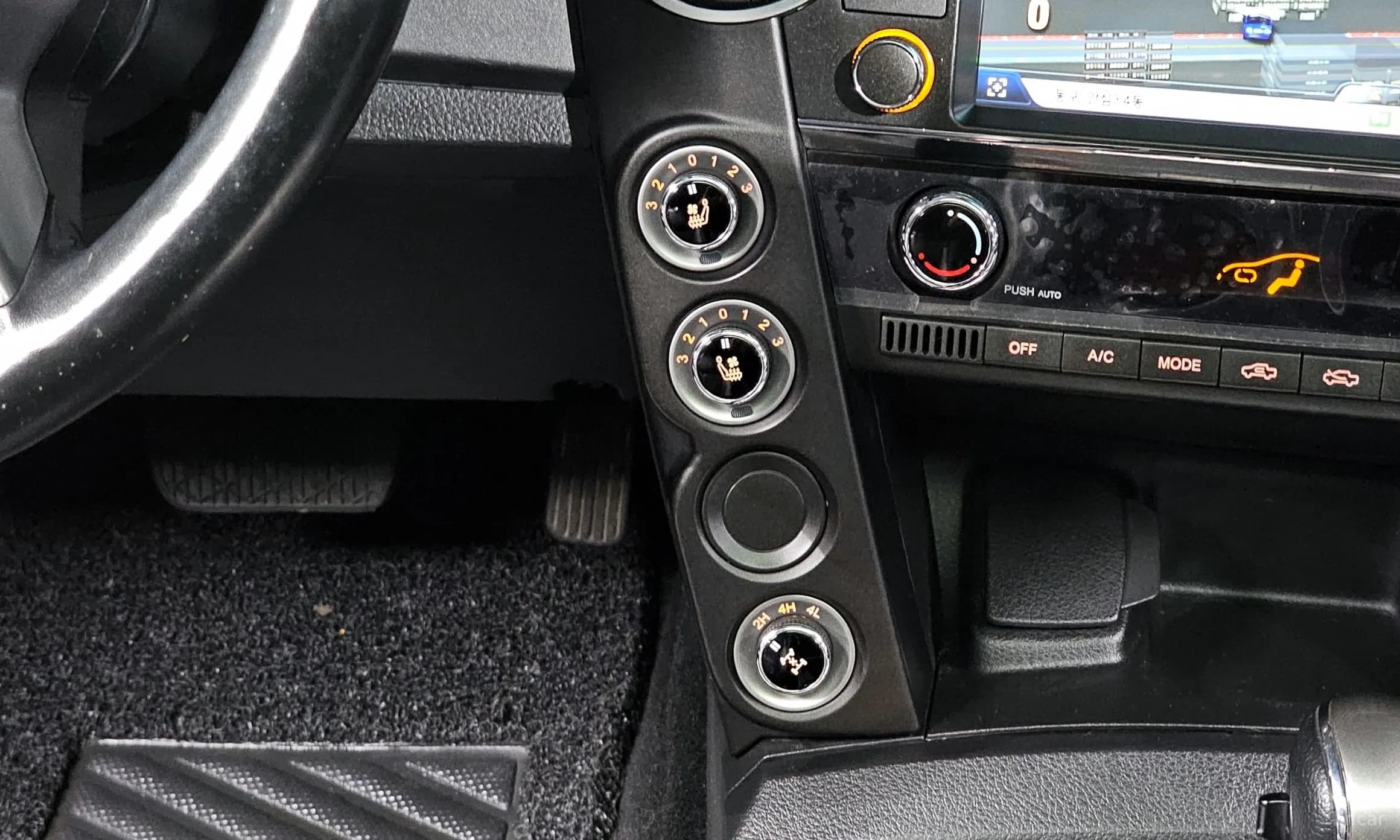 Korando Sports