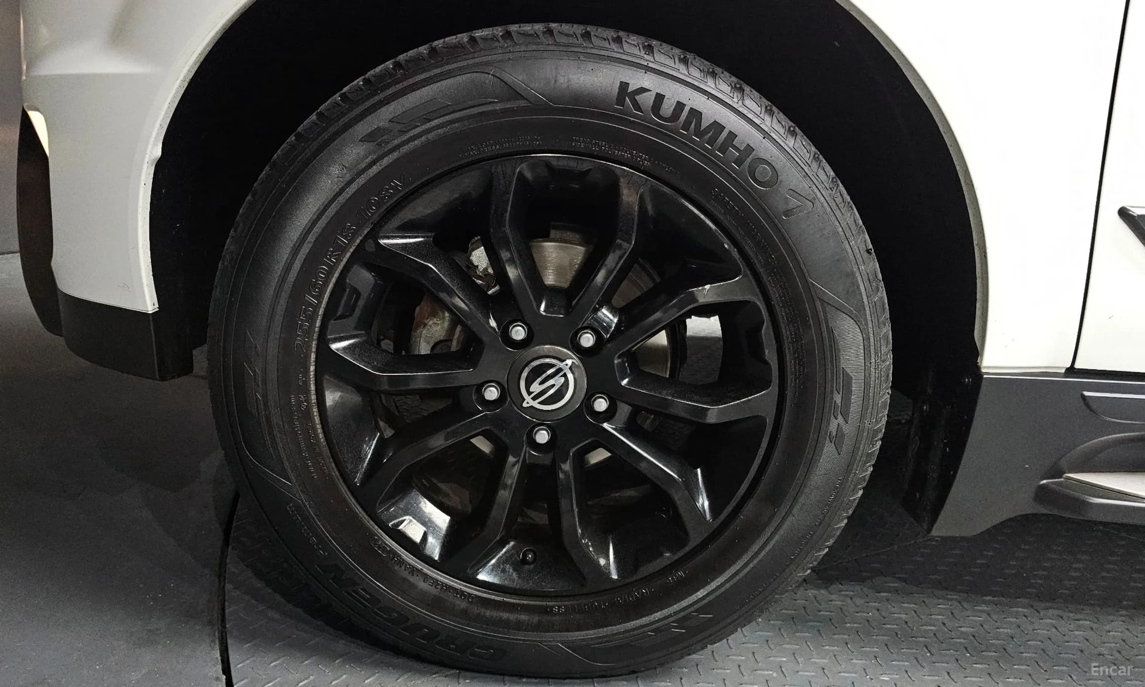 Korando Sports
