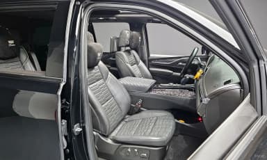 Escalade 5th Generation