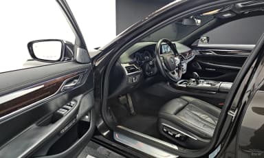 7 Series (G11)