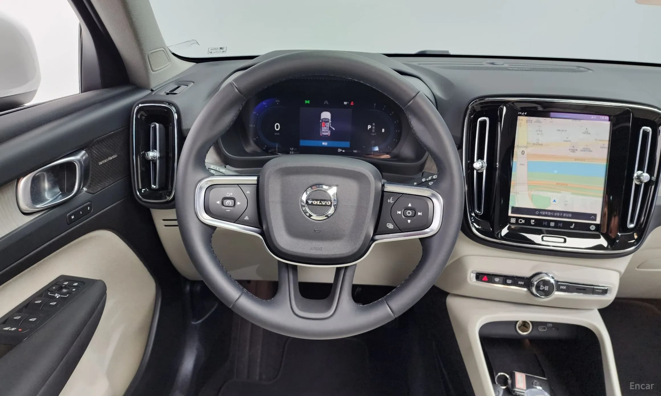 XC40