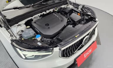 XC40