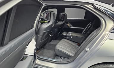 7 Series (G70)