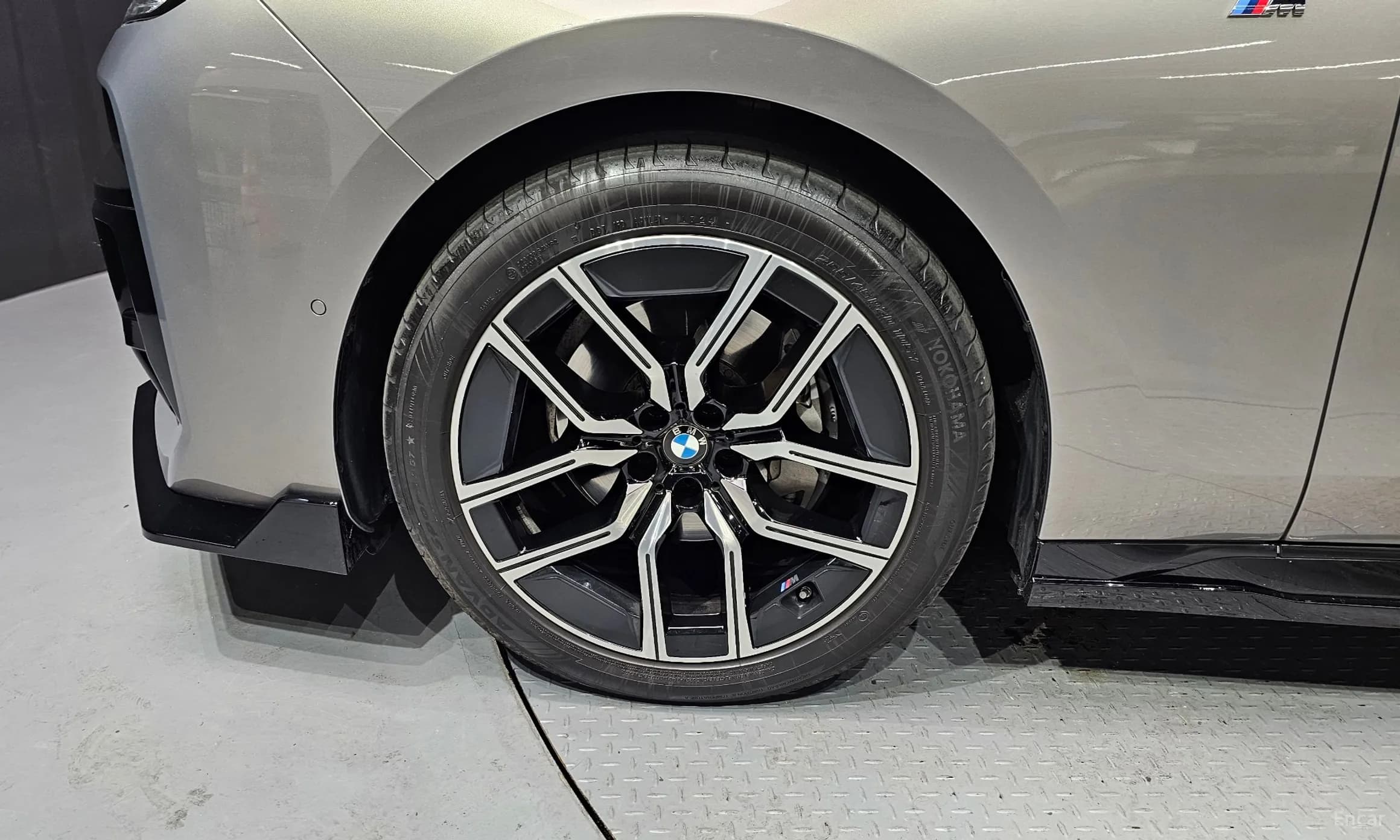 7 Series (G70)
