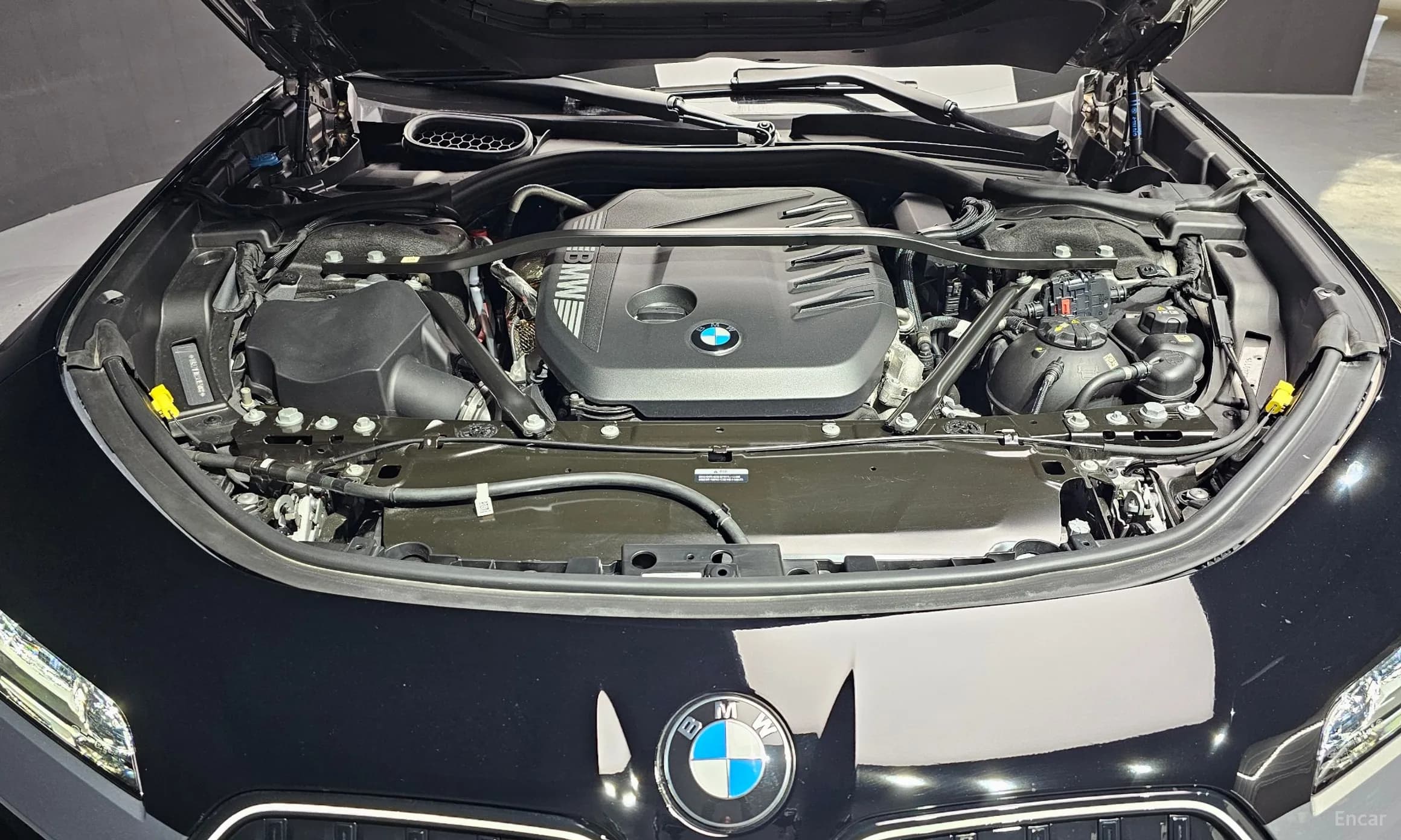 7 Series (G70)