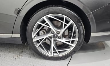 G90 (RS4)