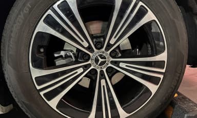 E-Class W214