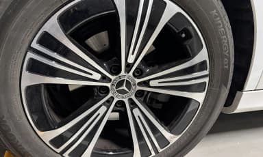 E-Class W214