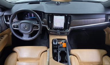S90