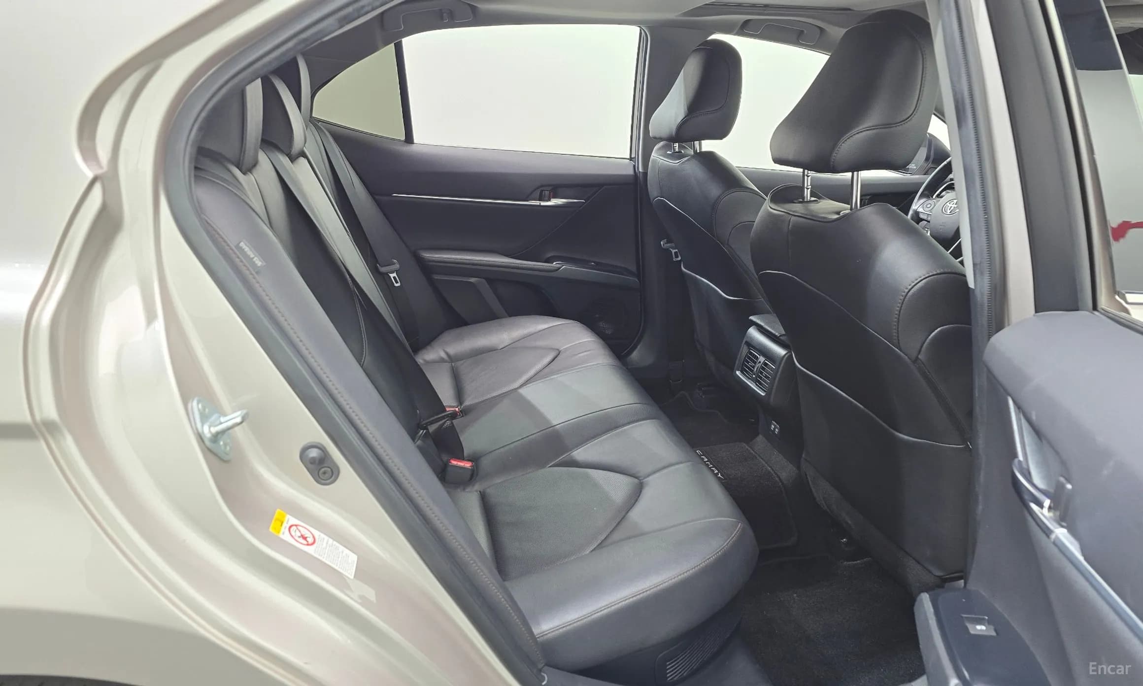 Camry (XV70)