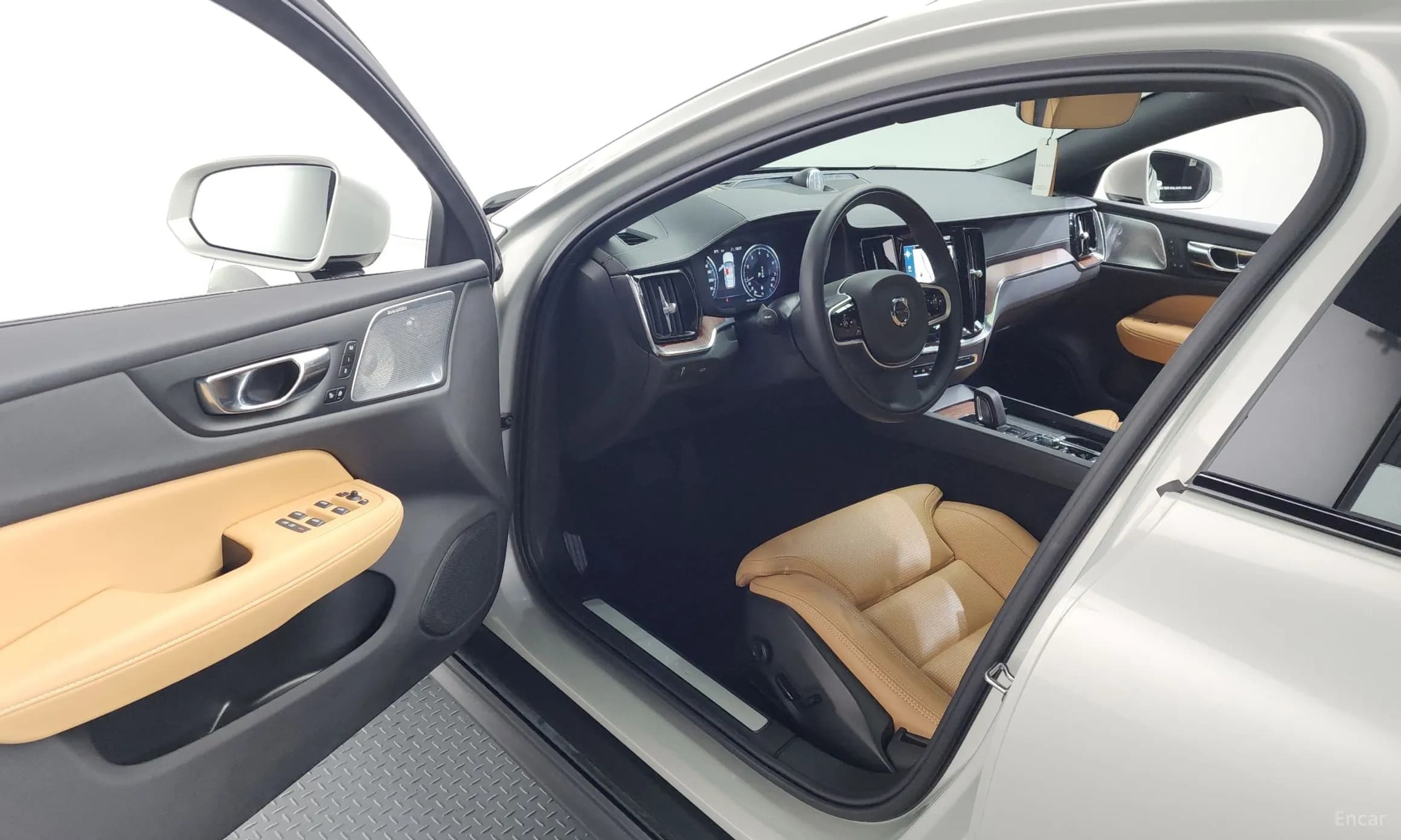 V60 Cross-Country 2nd Generation
