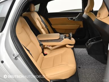 S90