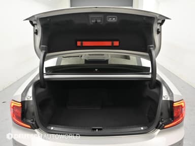 S90