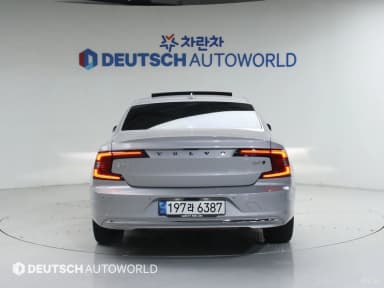 S90