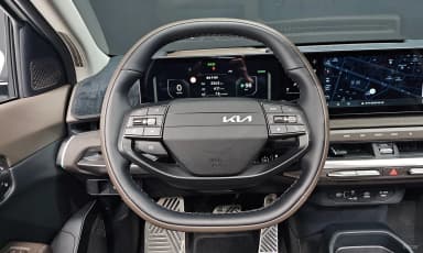 EV4