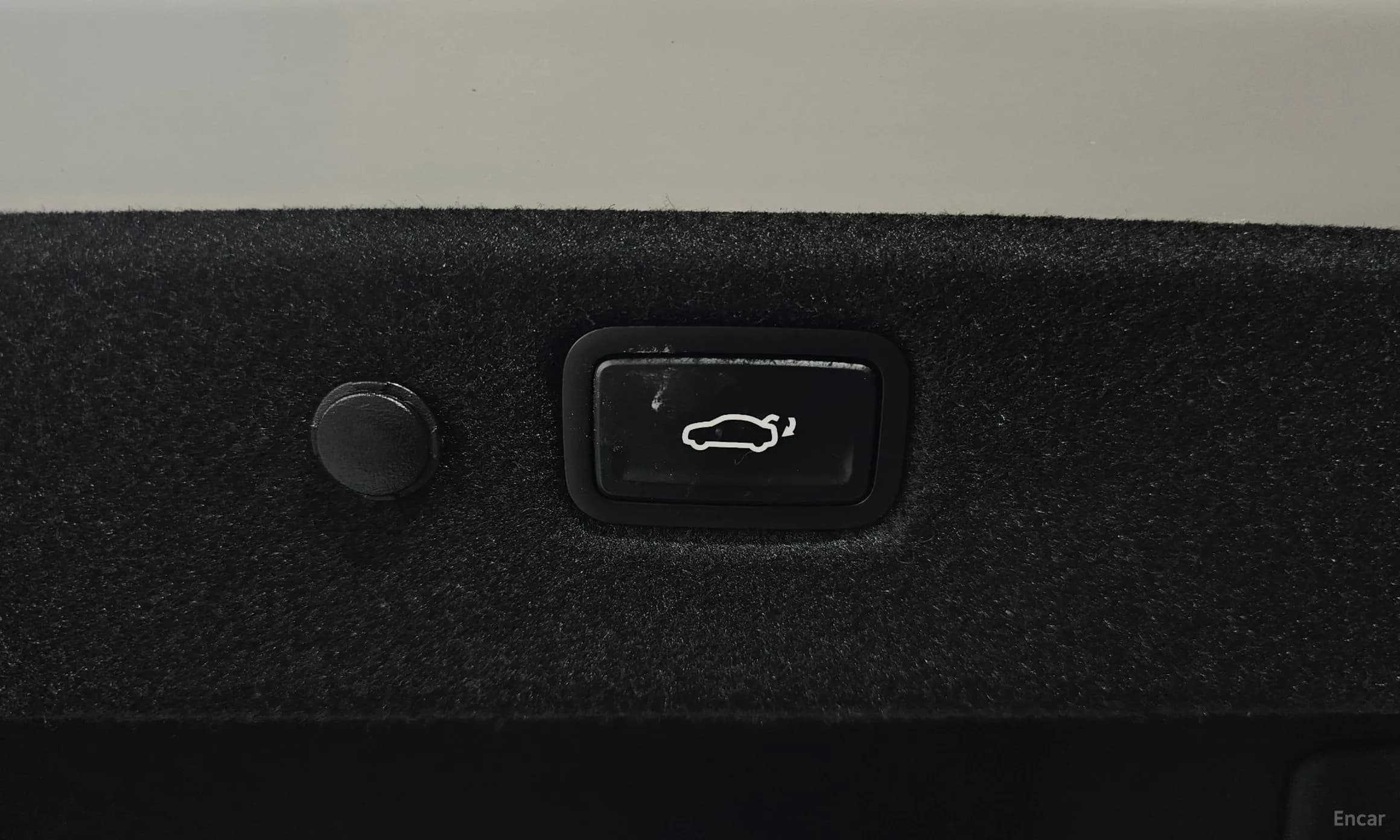 EV4