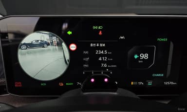 EV4