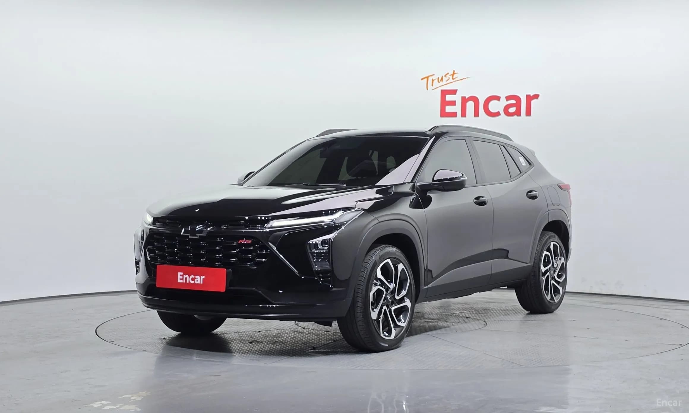 Trax Crossover