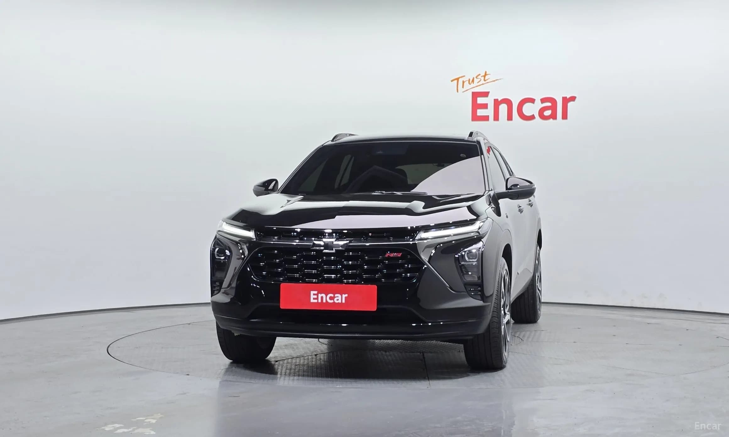 Trax Crossover