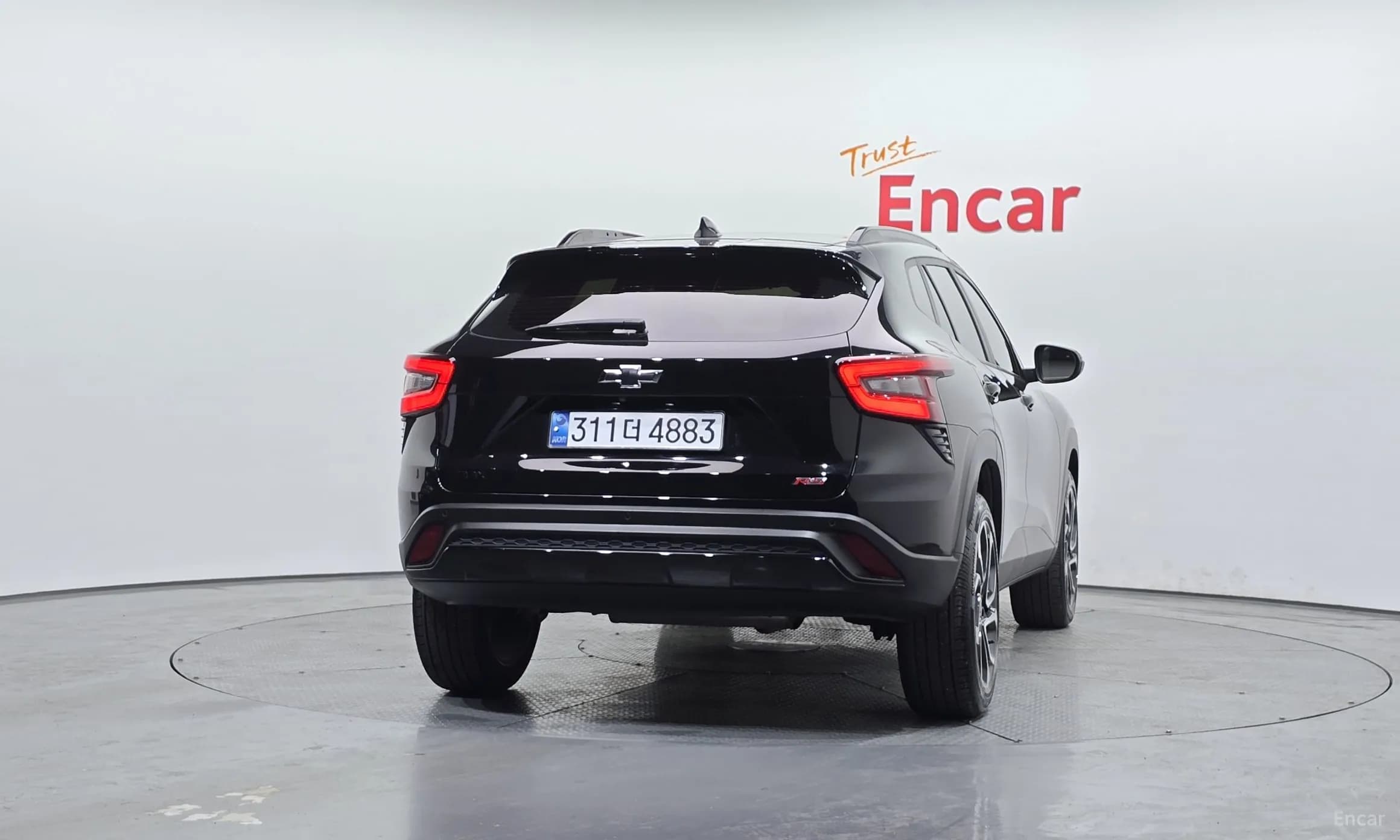 Trax Crossover