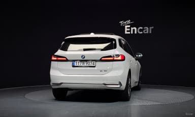 2 Series Active Tourer (U06)