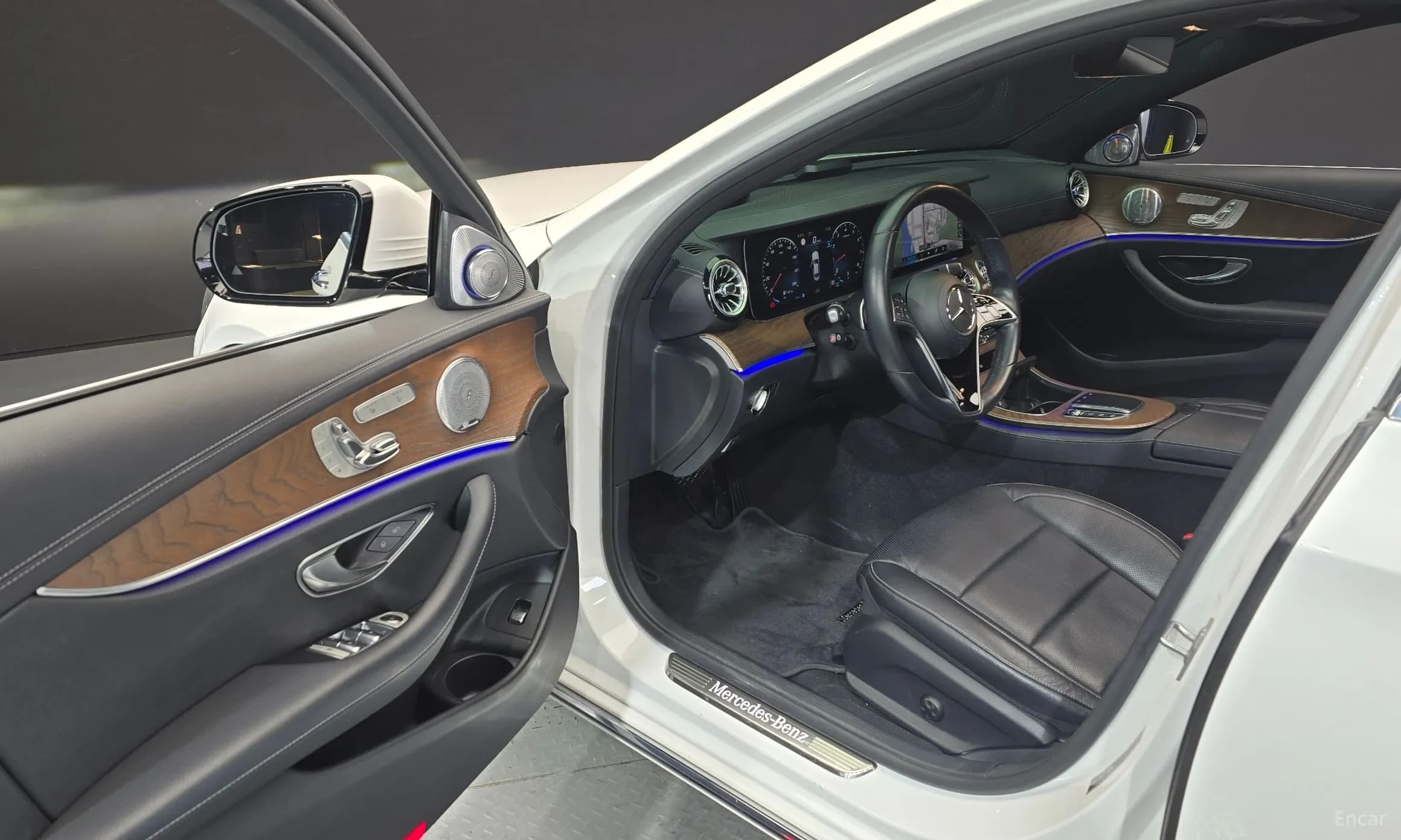 E-Class W213