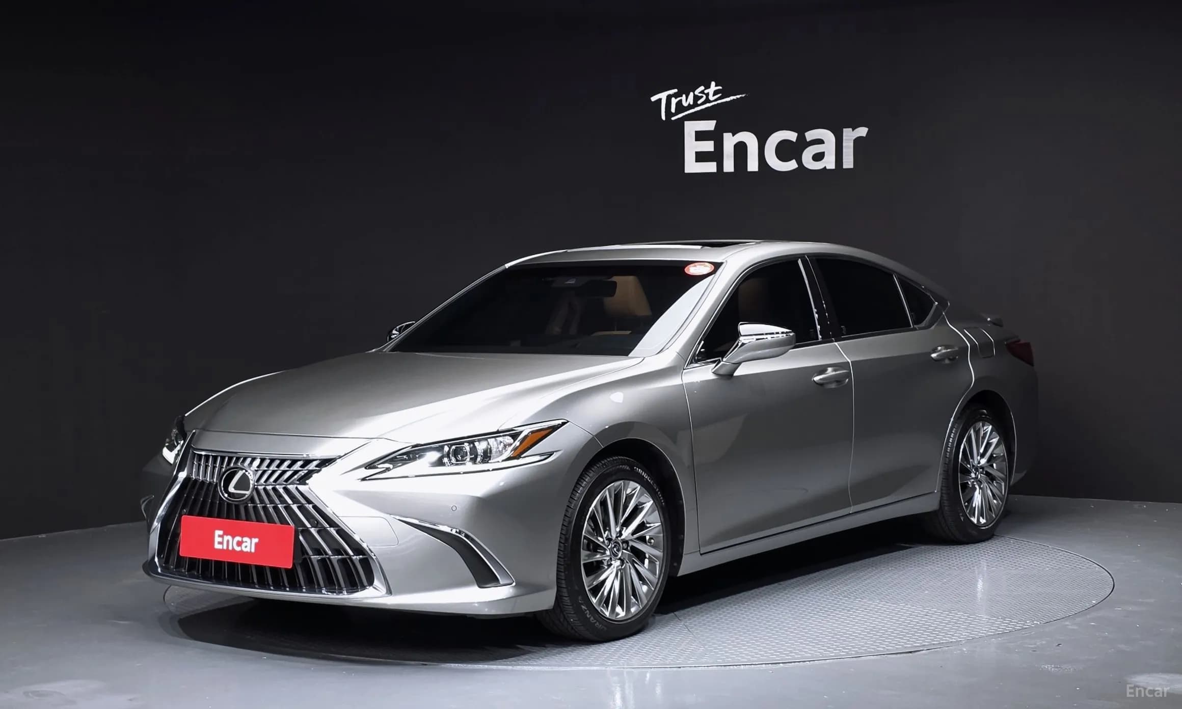 ES300h 7th Generation