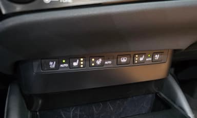 ES300h 7th Generation