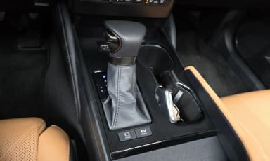 ES300h 7th Generation