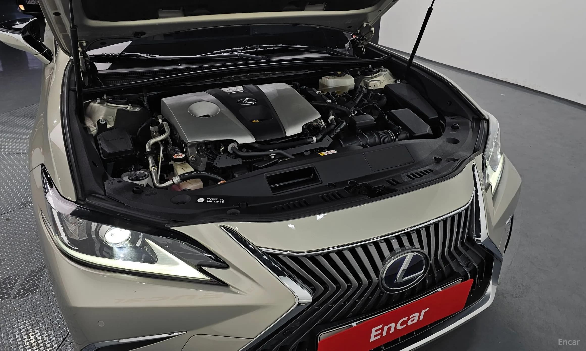 ES300h 7th Generation