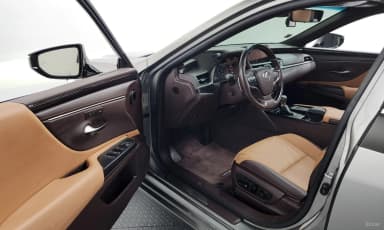 ES300h 7th Generation