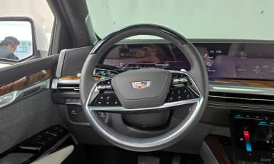 Escalade 5th Generation